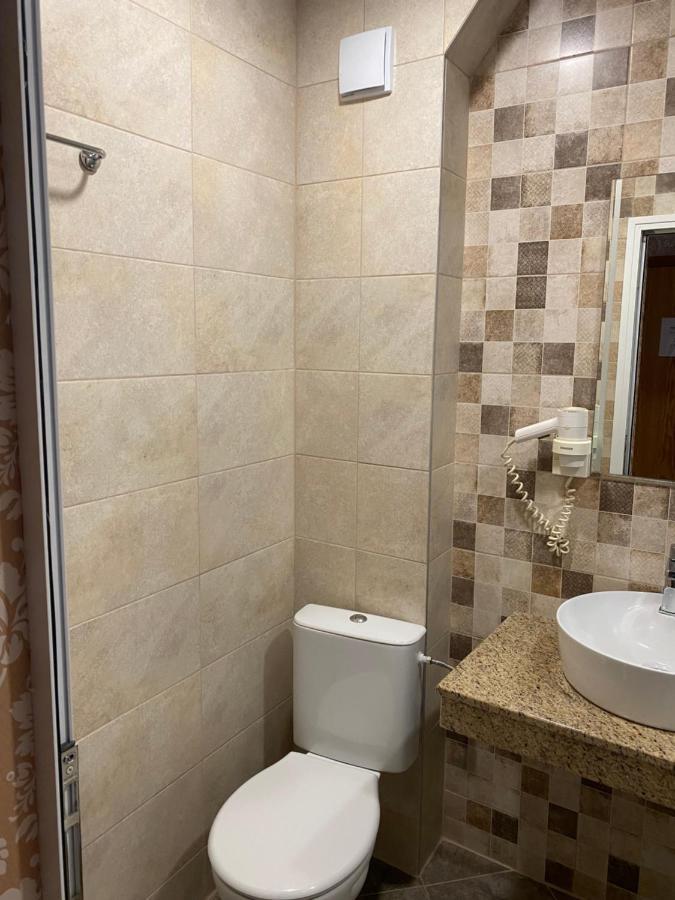 Еника Hotel Varna Buitenkant foto